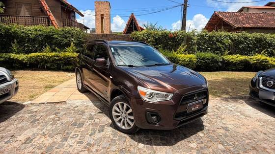 MITSUBISHI ASX 2.0 4X2 16V GASOLINA 4P AUTOMÁTICO MITSUBISHI ASX 2.0 4X2 16V GASOLINA 4P AUTOMÁTICO